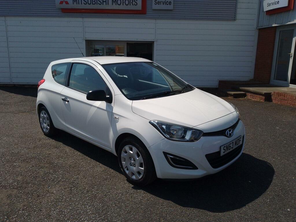 Hyundai I20 1.2 Classic Euro 5 White #5