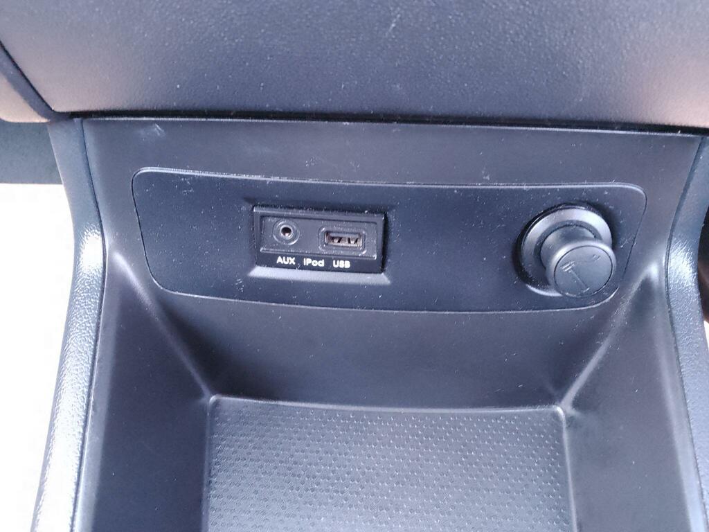 Hyundai I20 Classic 5-Door 1 Lady Owner, Fsh Red #22