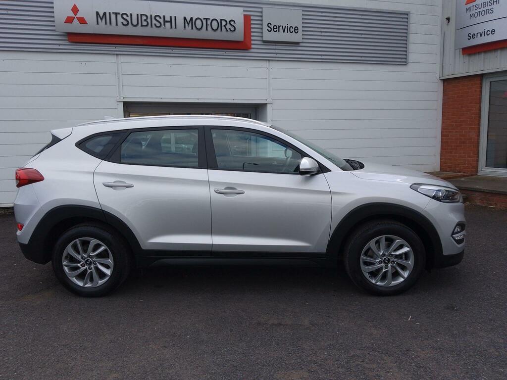Hyundai Tucson 1.7 Crdi Blue Drive Se Nav Euro 6 Ss Silver