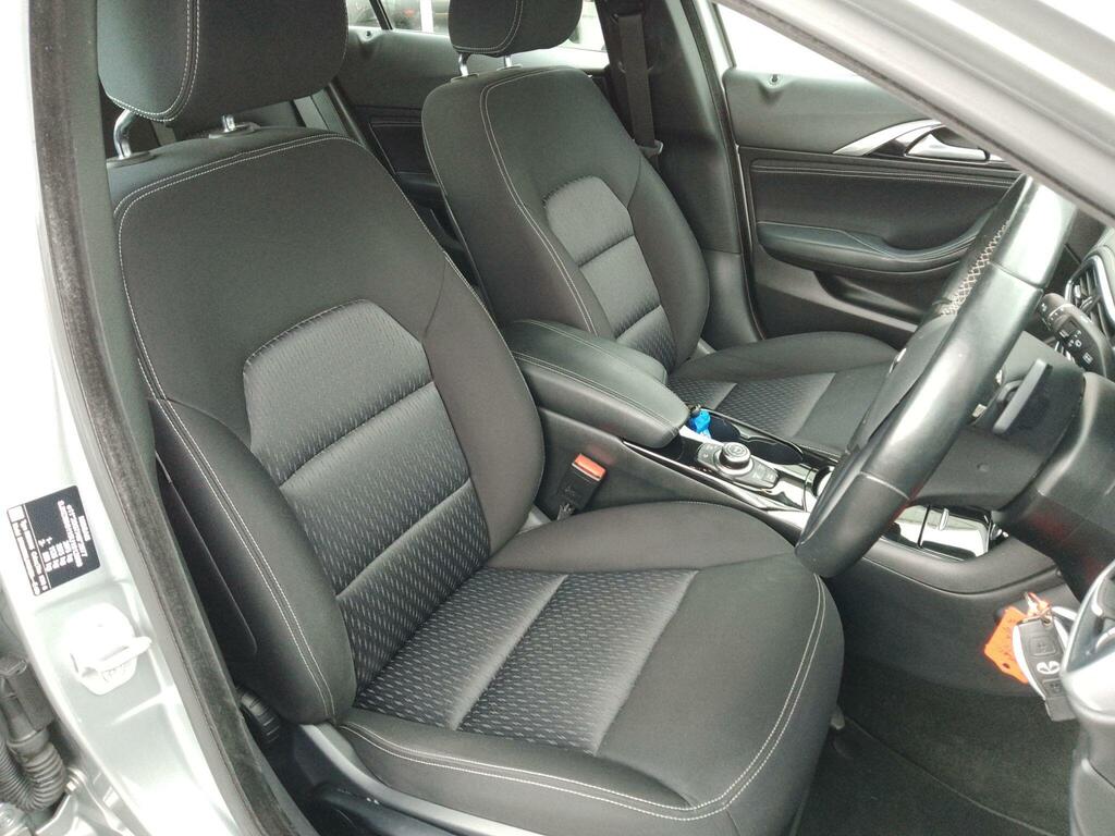 Infiniti QX30 2.2D Premium Tech Dct Black #17