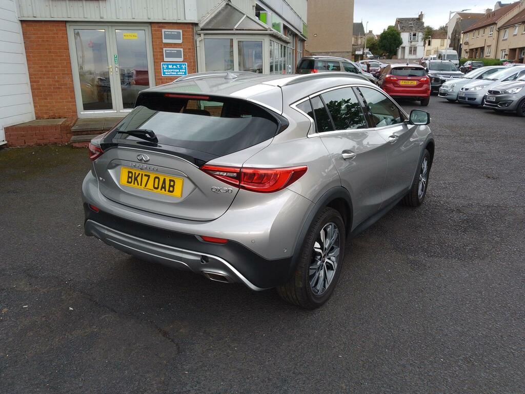 Infiniti QX30 2.2D Premium Tech Dct Black #14