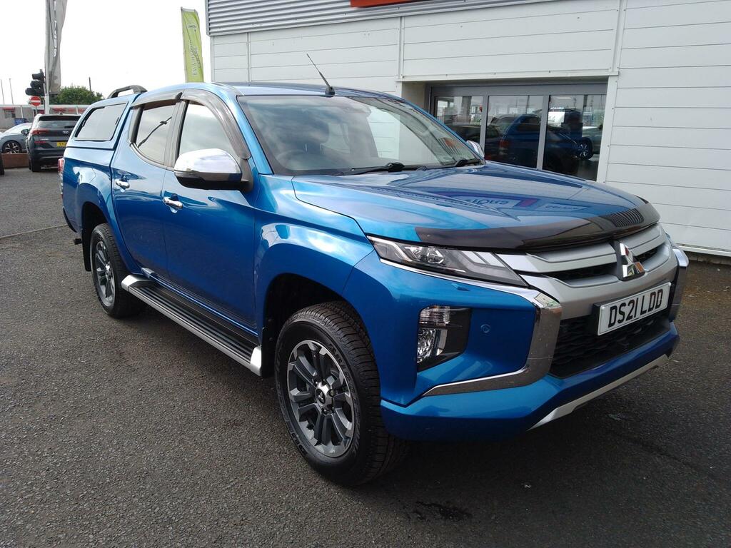 Mitsubishi L200 2.2 Di-d Dc Barbarian X 4Wd Euro 6 Ss Blue