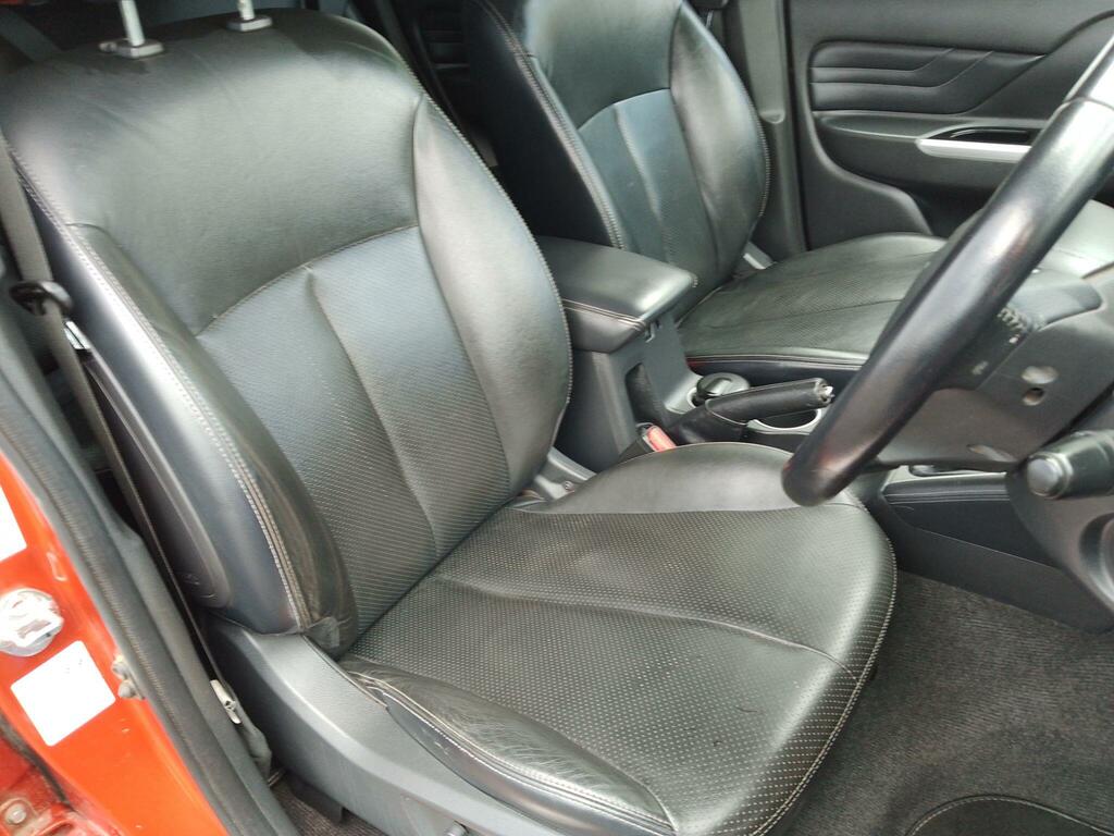 Mitsubishi L200 2021 2.3 Di-d Barbarian Dcb 148 Bhp Red #18