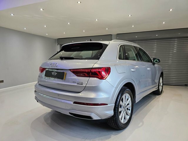 Audi Q3 2.0 Tfsi 40 Sport Suv S Tronic Quattro Silver #4