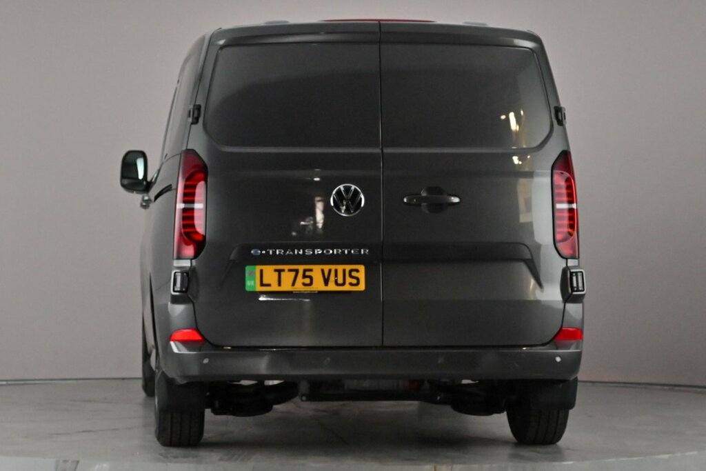 Volkswagen E-Transporter T32 Commerce Plus Swb 136 Ps 65 Kwh 1Sp A LT75VUS Grey #4