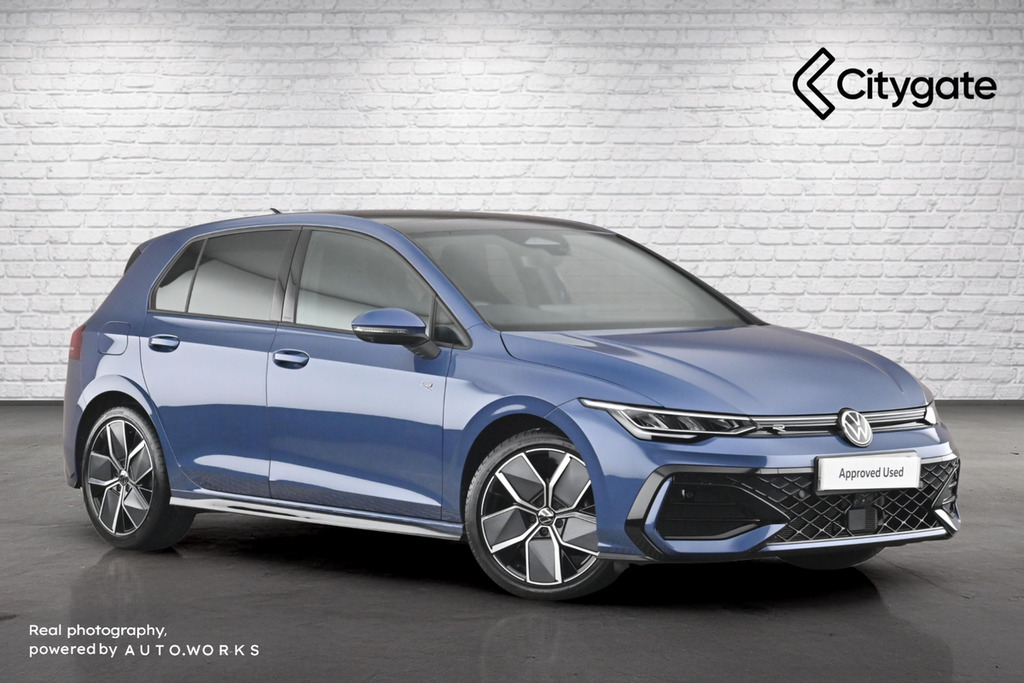 Volkswagen Golf Hatch R-line 1.5 Tsi 150 Ps 6-Speed Blue
