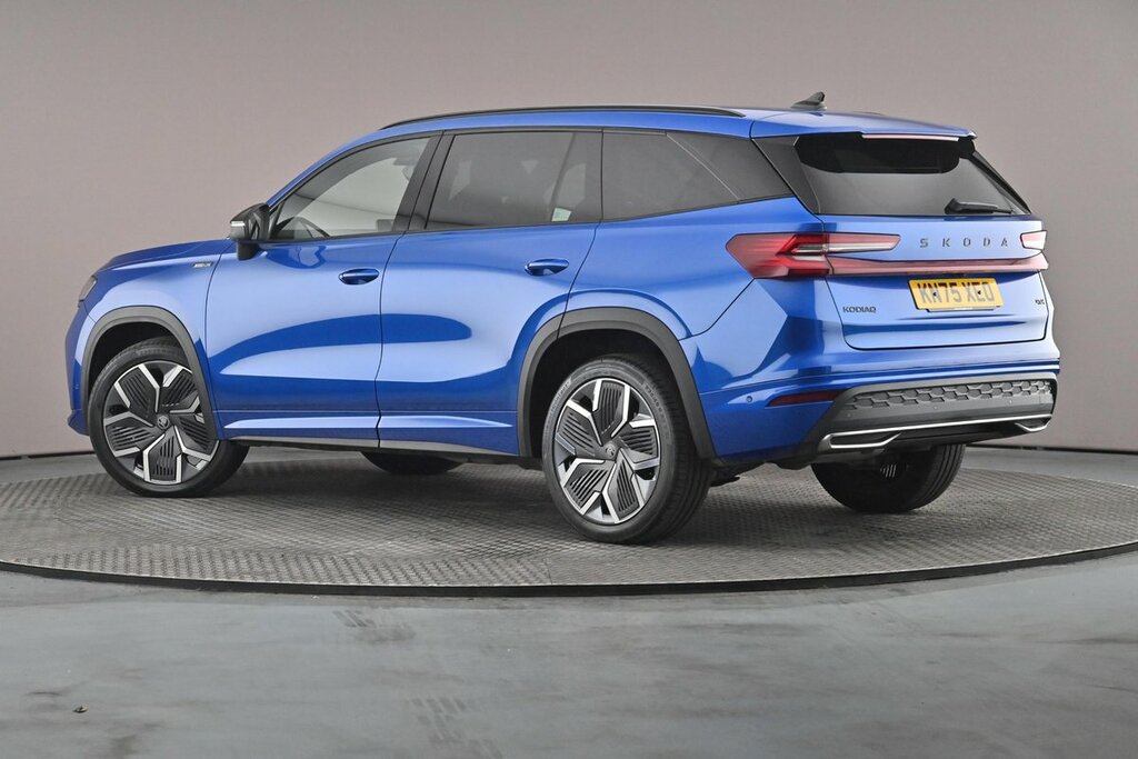 Skoda Kodiaq Sportline 7 Seats 2.0 Tdi 193 Ps Dsg 4X4 Blue #3