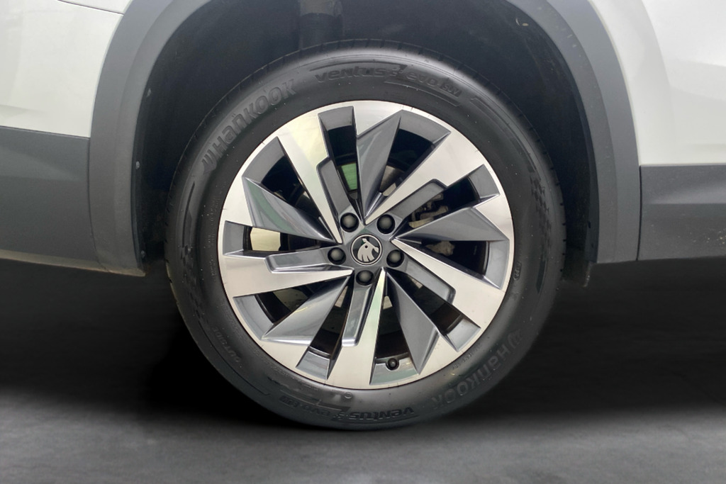 Skoda Kodiaq Se L 7 Seats 1.5 Tsi E-tec 150 Ps Dsg DF75NRJ White #5