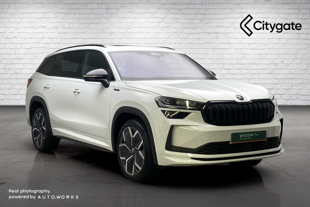 Skoda Kodiaq Sportline 7 Seats 1.5 Tsi E-tec 150 Ps Dsg White