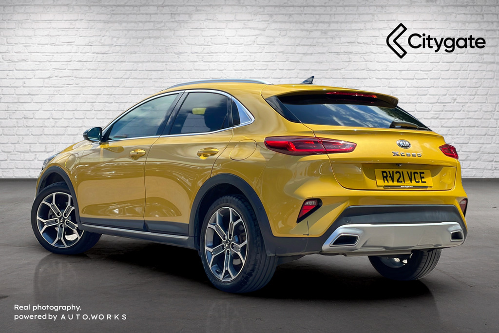 Kia Xceed 1.6 Gdi 8.9Kwh First Edition Suv Plug-i Yellow #3
