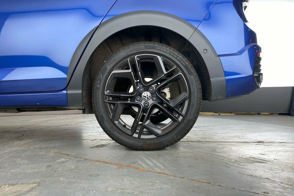 Volkswagen Taigo Black Edition 1.5 Tsi 150Ps 7-Speed Dsg Blue #5
