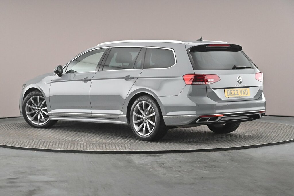 Volkswagen Passat R-line 1.5 Tsi Evo 150Ps 7-Speed Dsg Grey #3