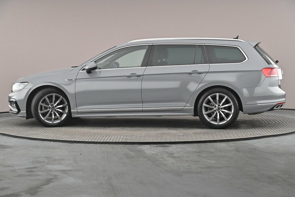 Volkswagen Passat 3.6 V6 R36 4Motion Dsg Estate Blue #31