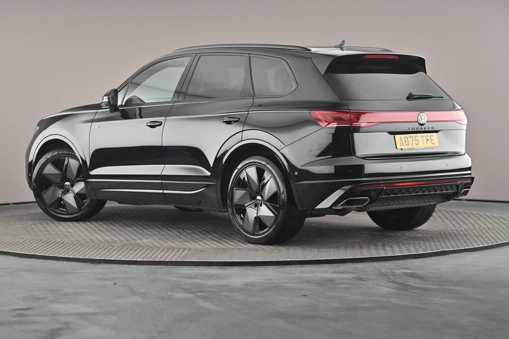 Volkswagen Touareg Final Edition 3.0 Tdi 4Motion 286 Ps 8-Speed Tiptr Black #3
