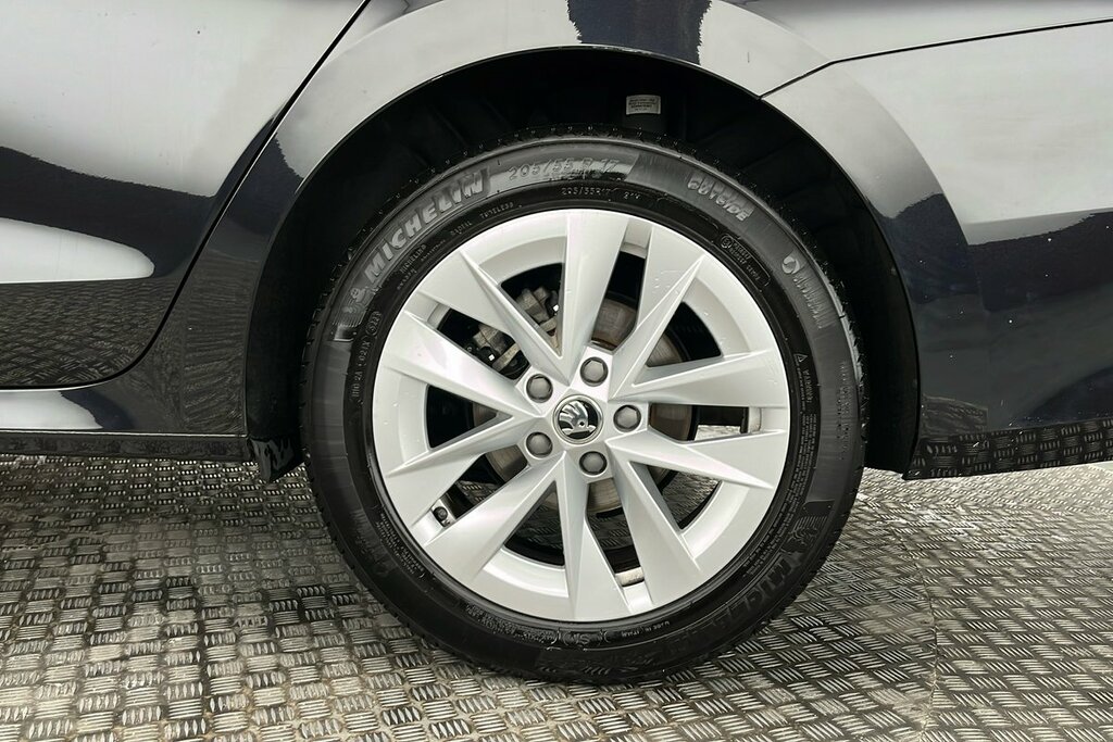 Skoda Octavia Estate Se L 2.0 Tdi 150 Ps Dsg Black #5