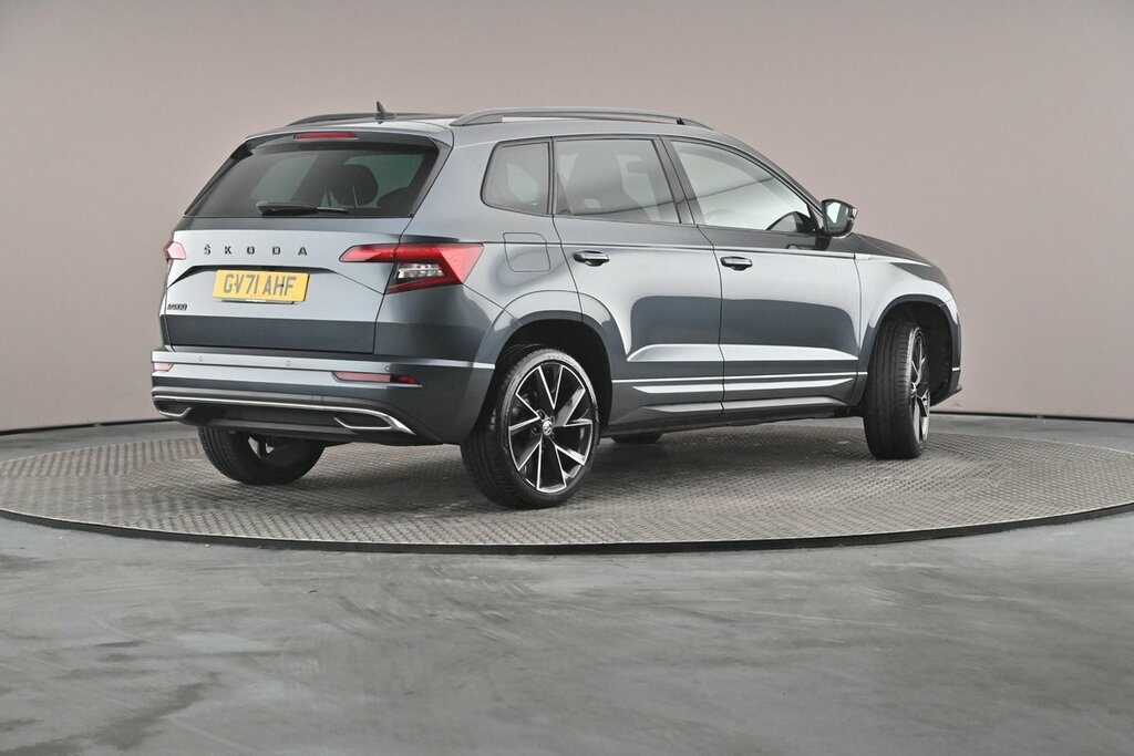 Skoda Karoq 1.5 Tsi Se L Dsg Black #33