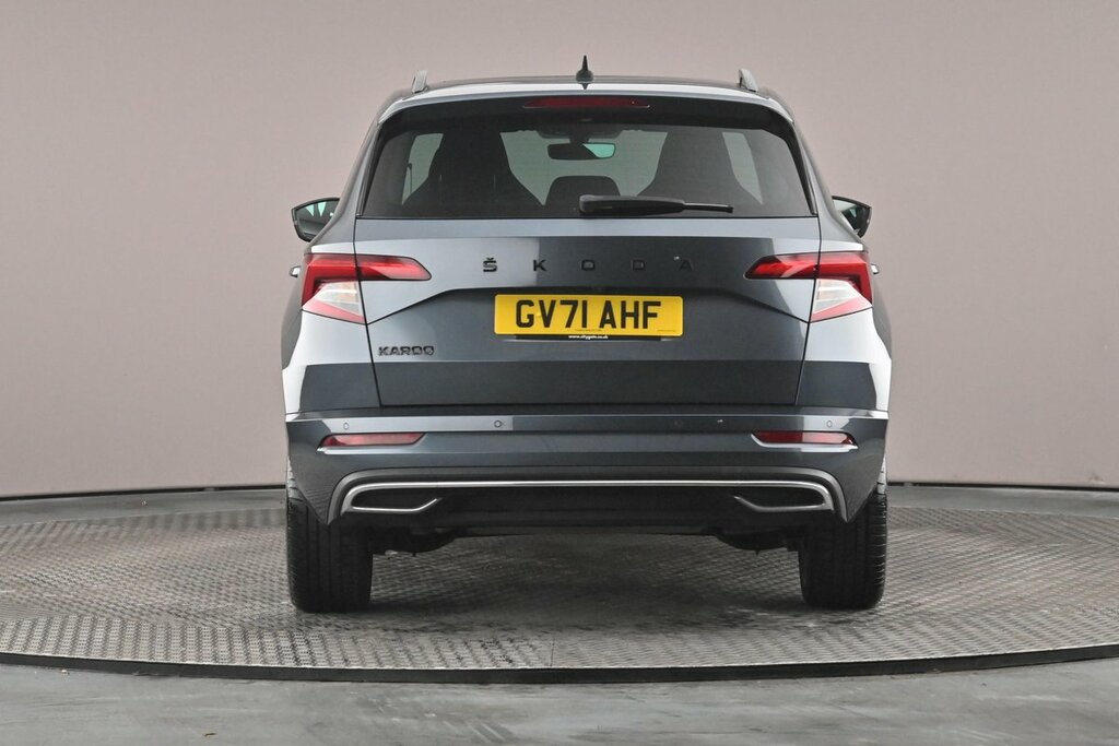 Skoda Karoq 1.5 Tsi Se L Dsg Black #8