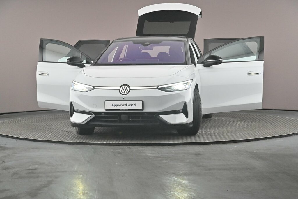 Volkswagen ID.7 Volkswagen Id.7 86Kwh Gtx Tourer 4Motion Grey #47