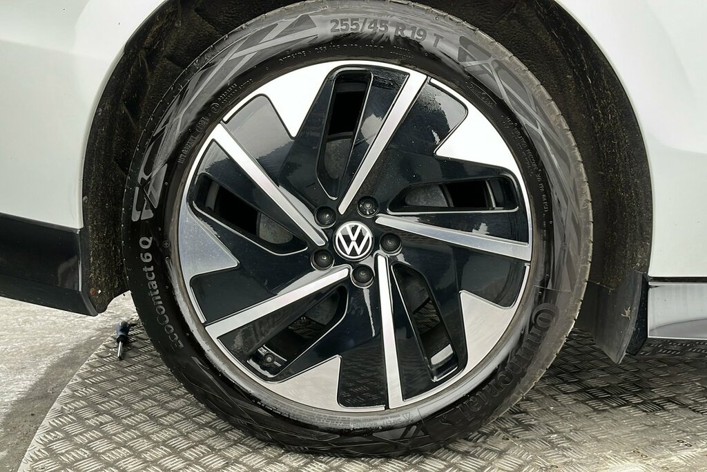 Volkswagen ID.7 Pro Match 77Kwh Pro 286Ps 1-Speed White #5
