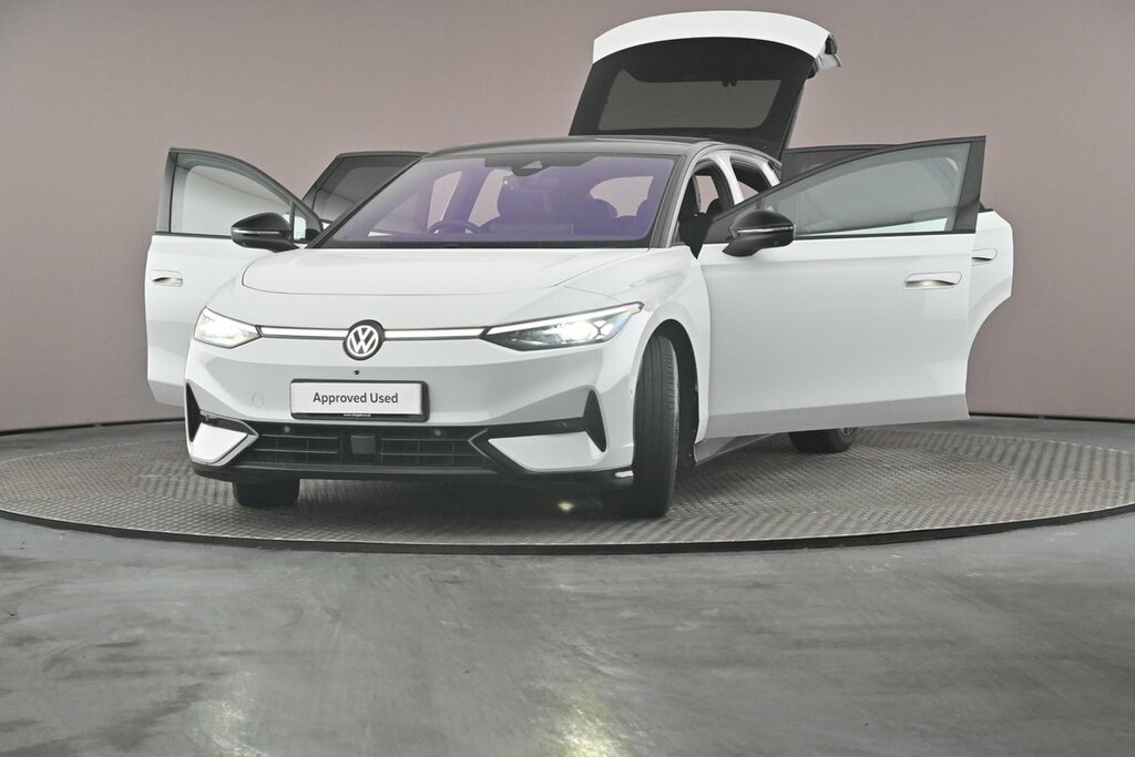 Volkswagen ID.7 Volkswagen Id.7 86Kwh Gtx Tourer 4Motion Grey #48