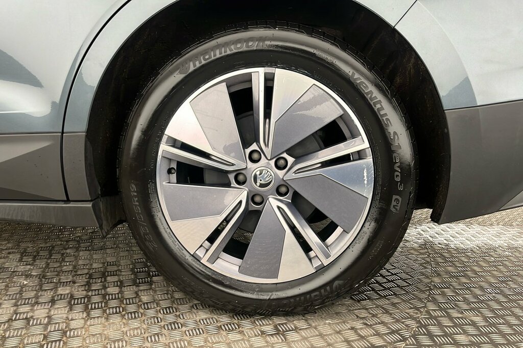 Skoda ENYAQ 60 Nav Lounge 62 Kwh 179 Ps Single Speed Grey #5