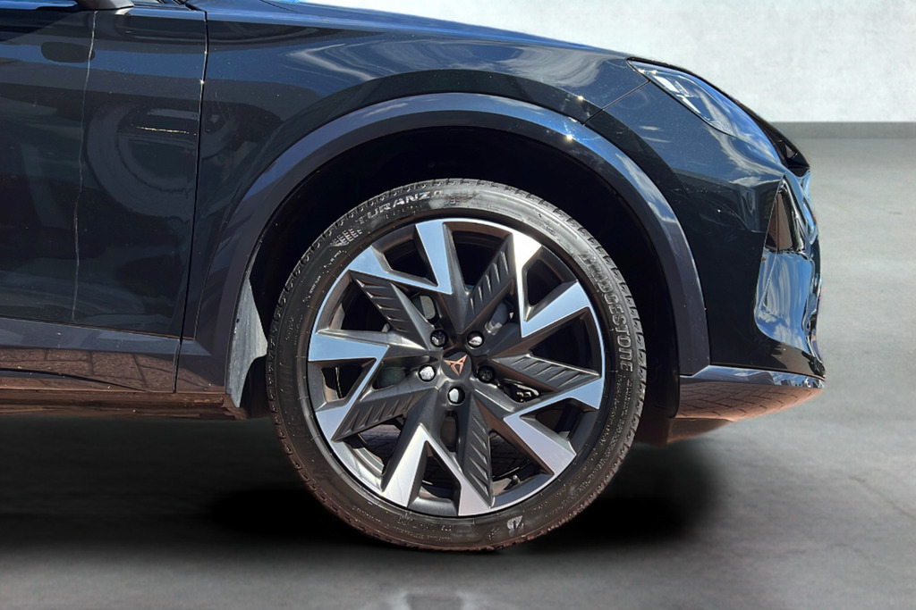 Cupra Formentor V2 1.5 Etsi 150 7-Speed LS25USD Black #5
