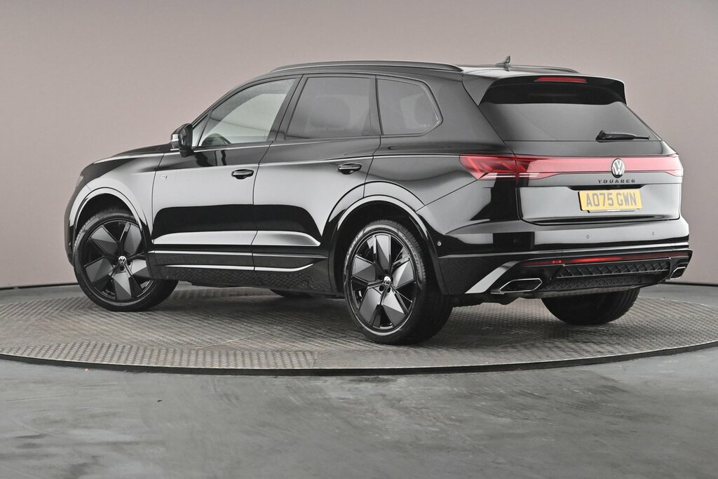 Volkswagen Touareg Final Edition 3.0 Tdi 4Motion 286 Ps 8-Speed Tiptr Black #3