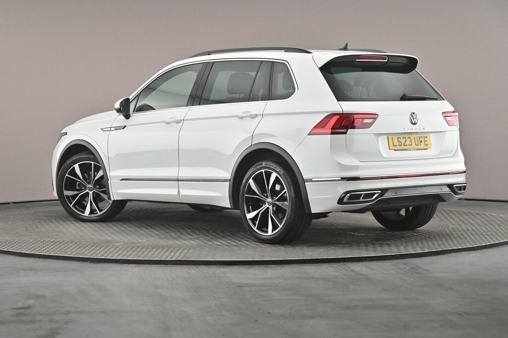 Volkswagen Tiguan R-line 1.5 Tsi 150Ps 7-Speed Dsg White #3