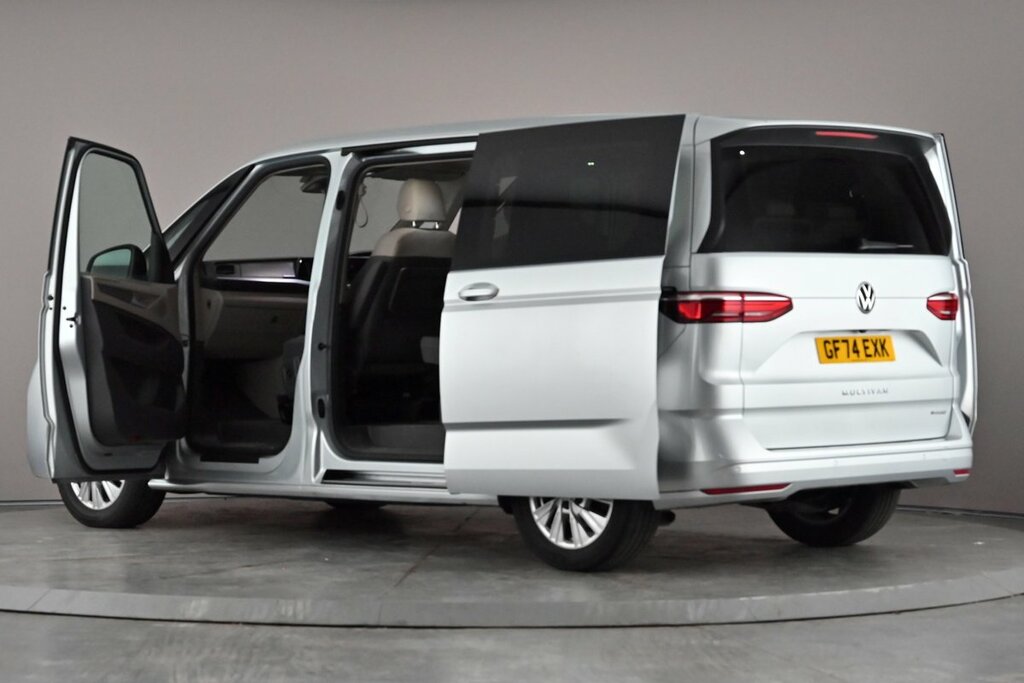 Volkswagen Multivan 1.4 Tsi Life Plug-in Hybrid Dsg Euro 6 218P Black #30