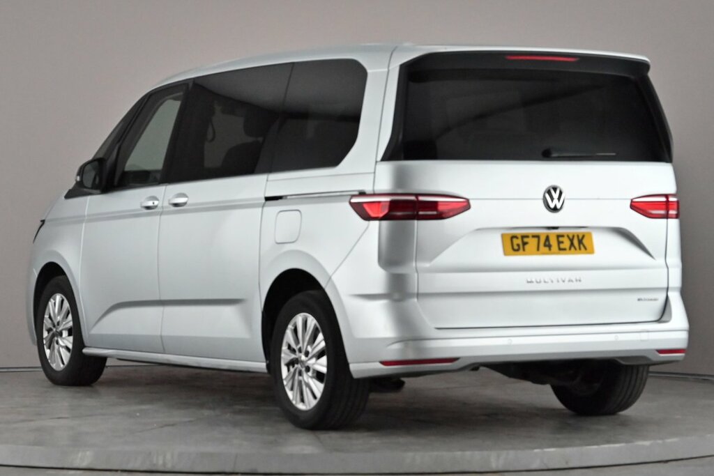 Volkswagen Multivan Life Standard 218 Ps 1.4 Ehybrid 6-Speed Dsg GF74EXK Silver #3