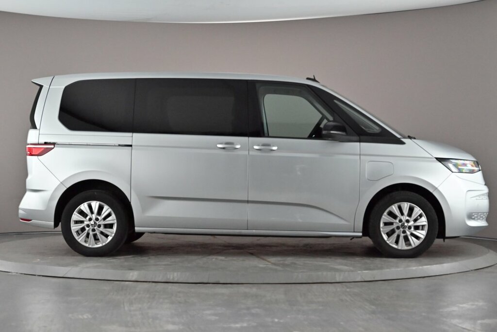 Volkswagen Multivan Life Standard 218 Ps 1.4 Ehybrid 6-Speed Dsg GF74EXK Silver #4