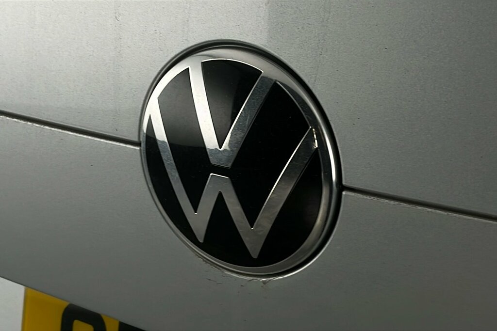 Volkswagen Multivan 1.4 Tsi Life Plug-in Hybrid Dsg Euro 6 218P Black #22