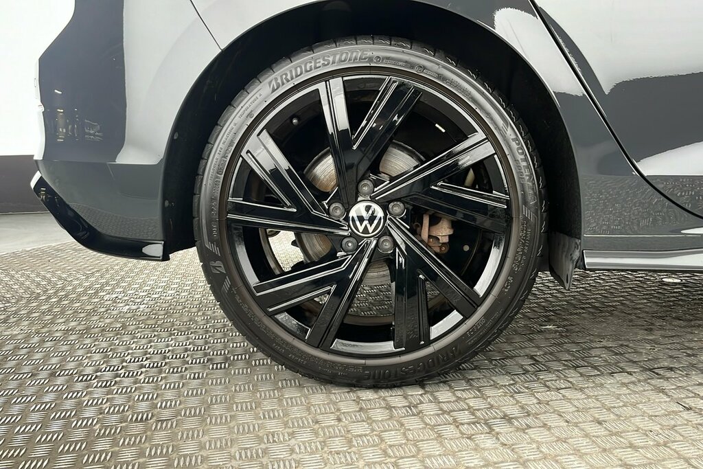 Volkswagen Golf 8 Black Edition 1.5 Etsi 150Ps 7-Speed Dsg PK24VWJ Grey #5