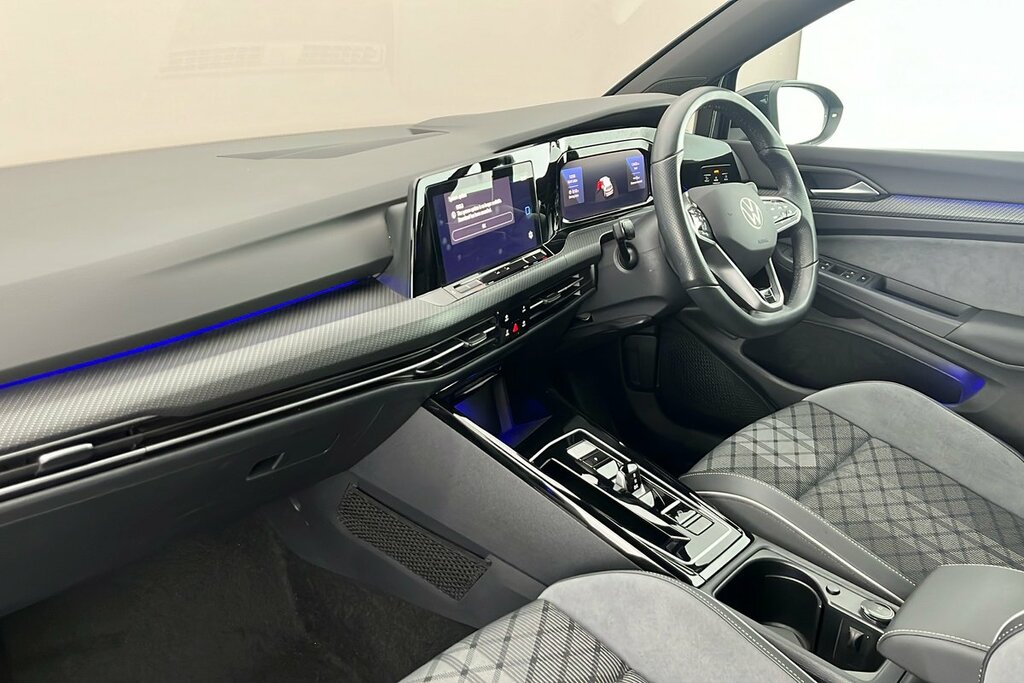 Volkswagen Golf 8 Black Edition 1.5 Etsi 150Ps 7-Speed Dsg PK24VWJ Grey #2