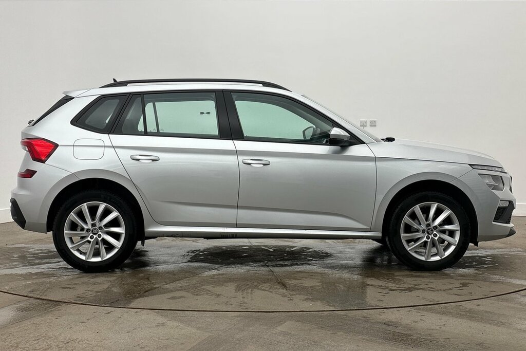 Skoda Kamiq Se Edition 1.0 Tsi 95 Ps 5G Man GJ75JWF Silver #4