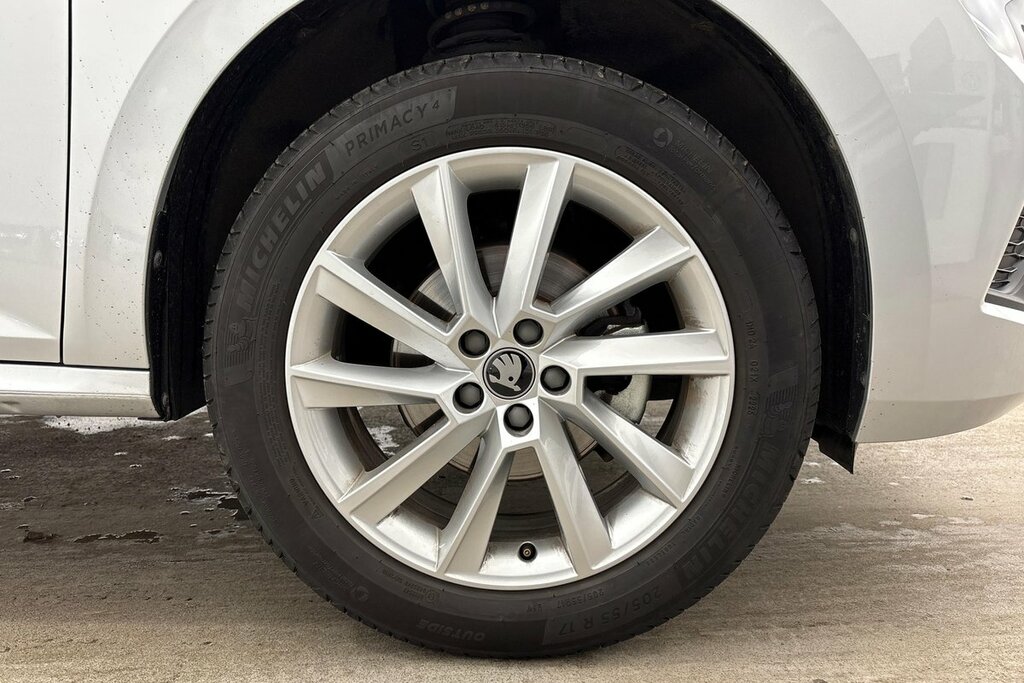 Skoda Kamiq Se Edition 1.0 Tsi 95 Ps 5G Man Silver #5