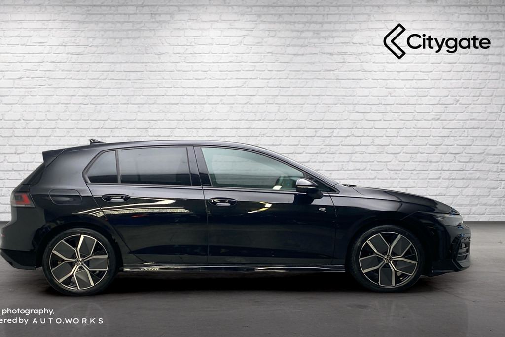Volkswagen Golf Hatch Black Edition 1.5 Etsi 150 Ps 7-Speed Dsg 5 LO26HDK Black #4