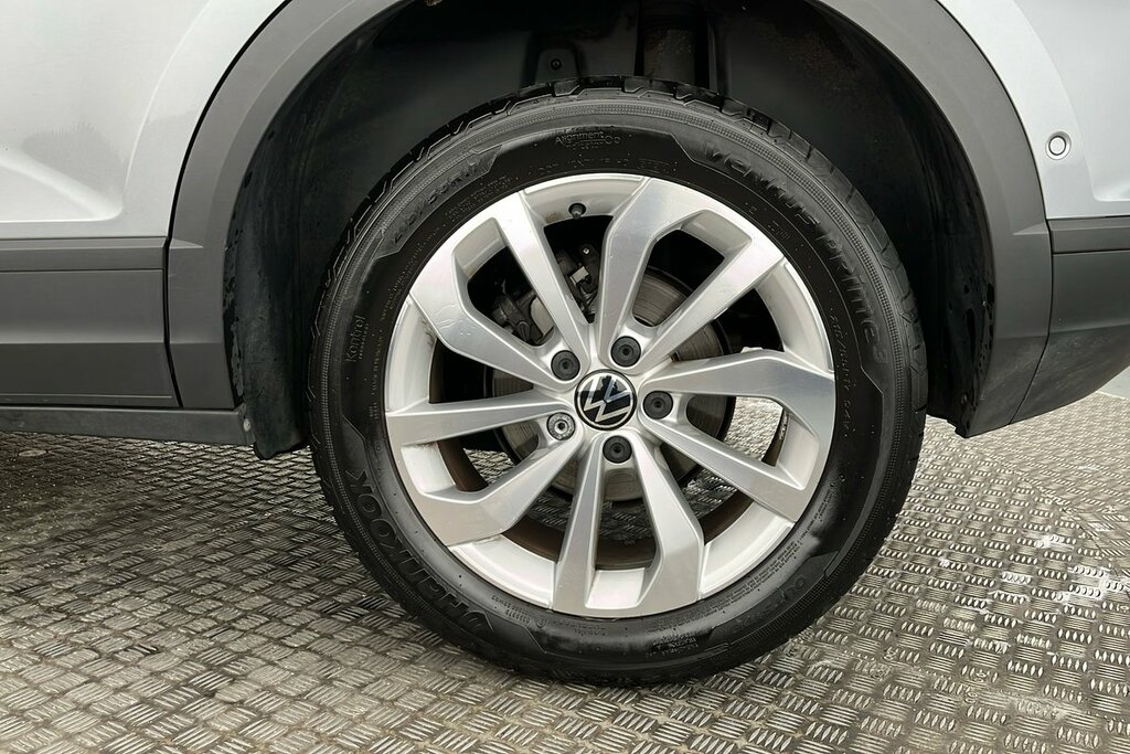 Volkswagen T-Roc Match 1.5 Tsi 150Ps 7-Speed Dsg Silver #5