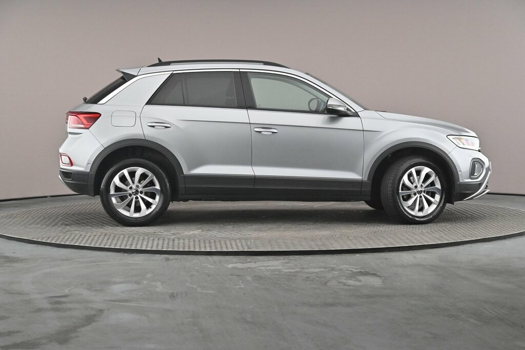 Volkswagen T-Roc Match 1.5 Tsi 150Ps 7-Speed Dsg Silver #4
