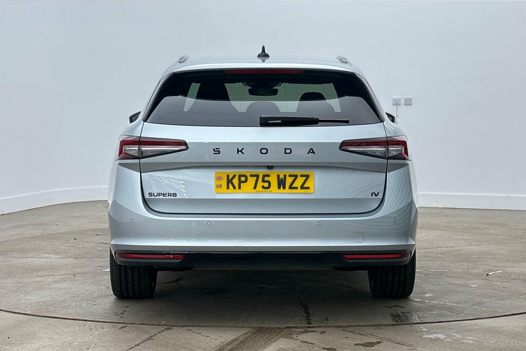Skoda Superb 2025 2.0 Tdi 193 Laurin Klement 4X4 Dsg Grey #8