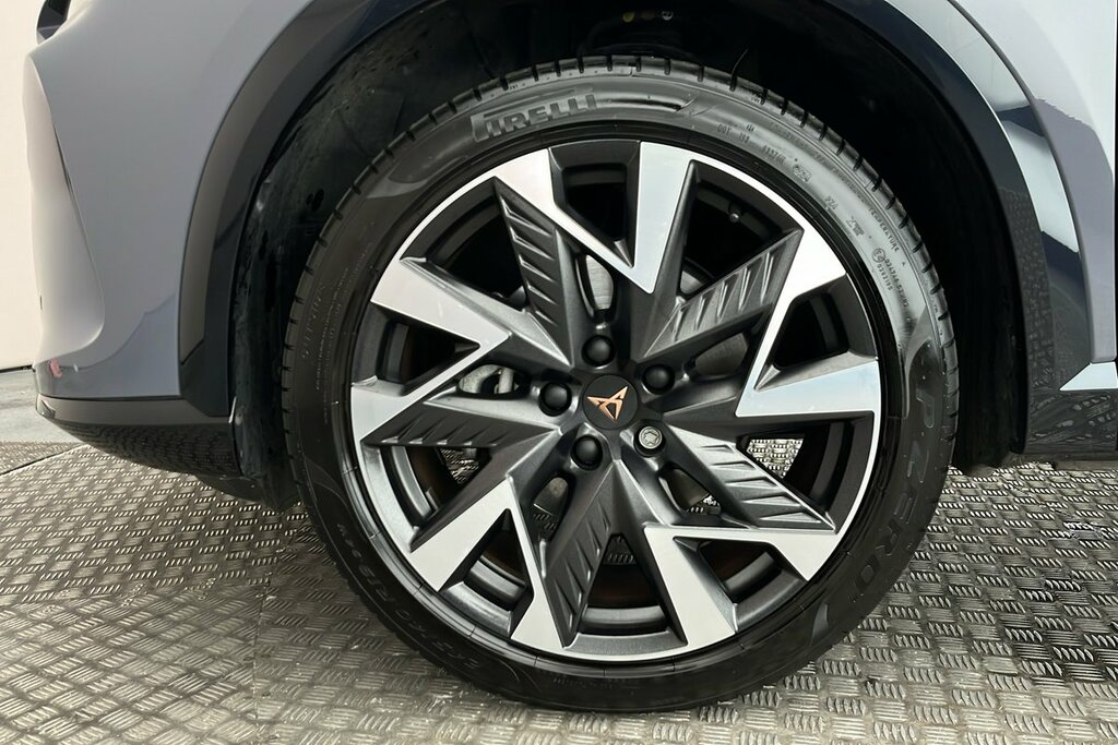 Cupra Formentor V2 1.5 Etsi 150 7-Speed Grey #5