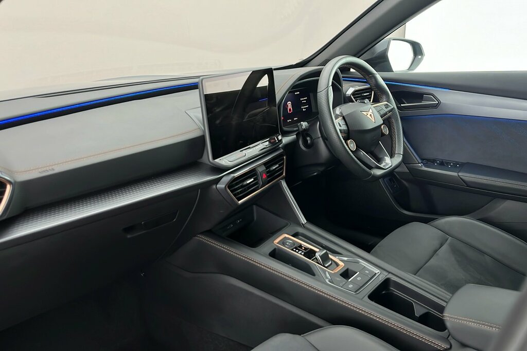 Cupra Formentor V2 1.5 Etsi 150 7-Speed Grey #2