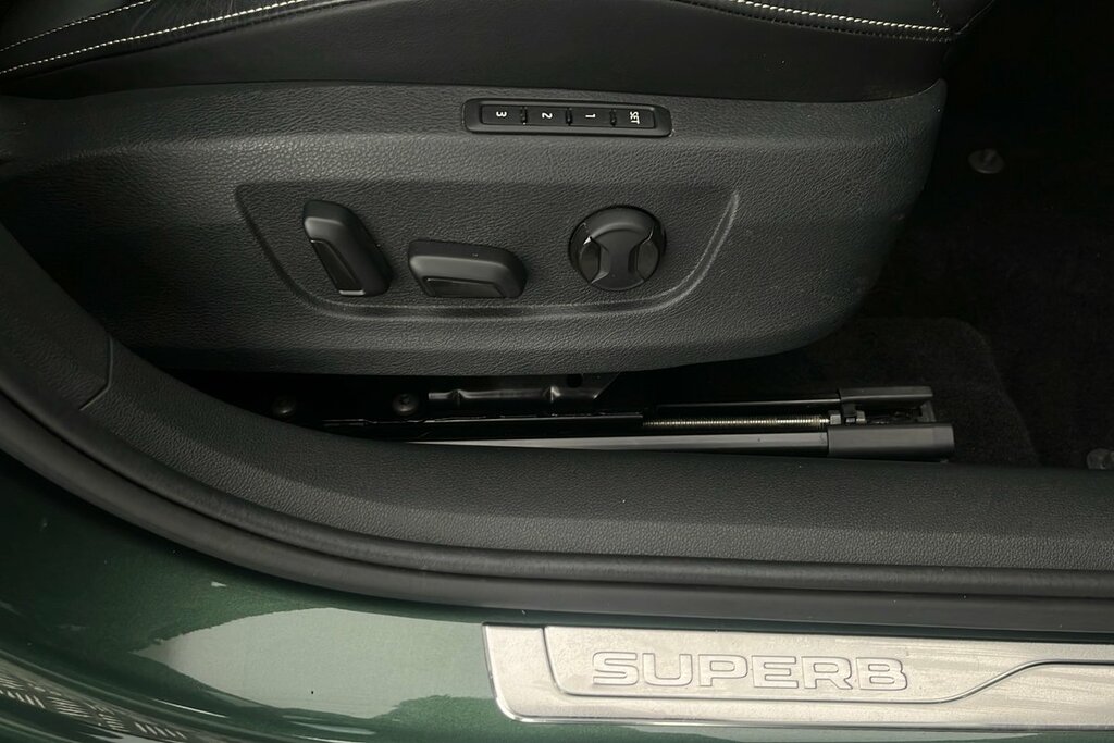 Skoda Superb 1.4 Tsi Iv 13Kwh Se Technology Dsg Euro 6 Ss Blue #25