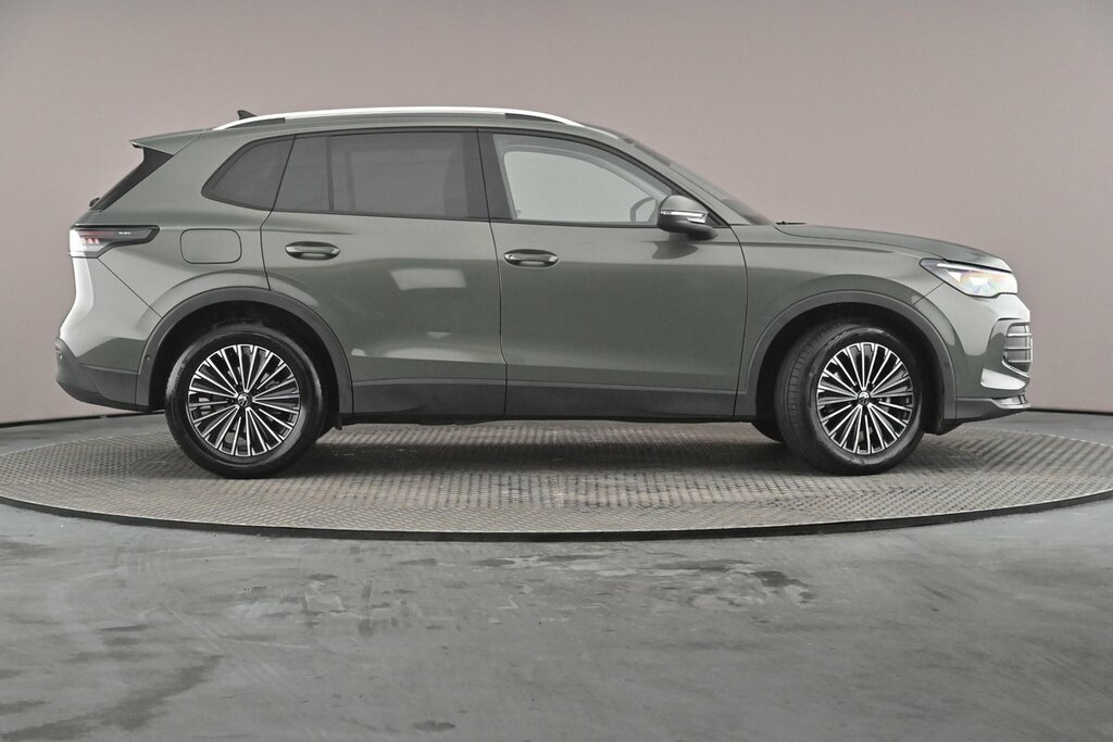 Volkswagen Tiguan Match 1.5 Etsi 150 Ps 7-Speed Dsg Green #4
