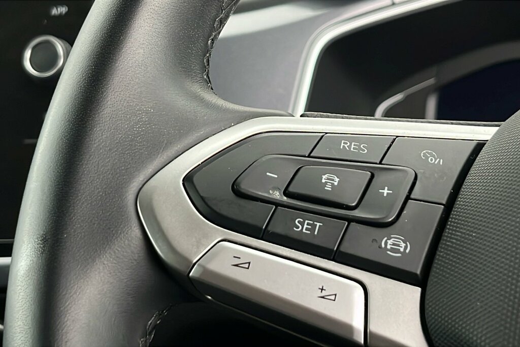 Volkswagen T-Roc 1.5 Tsi R-line Dsg Grey #19