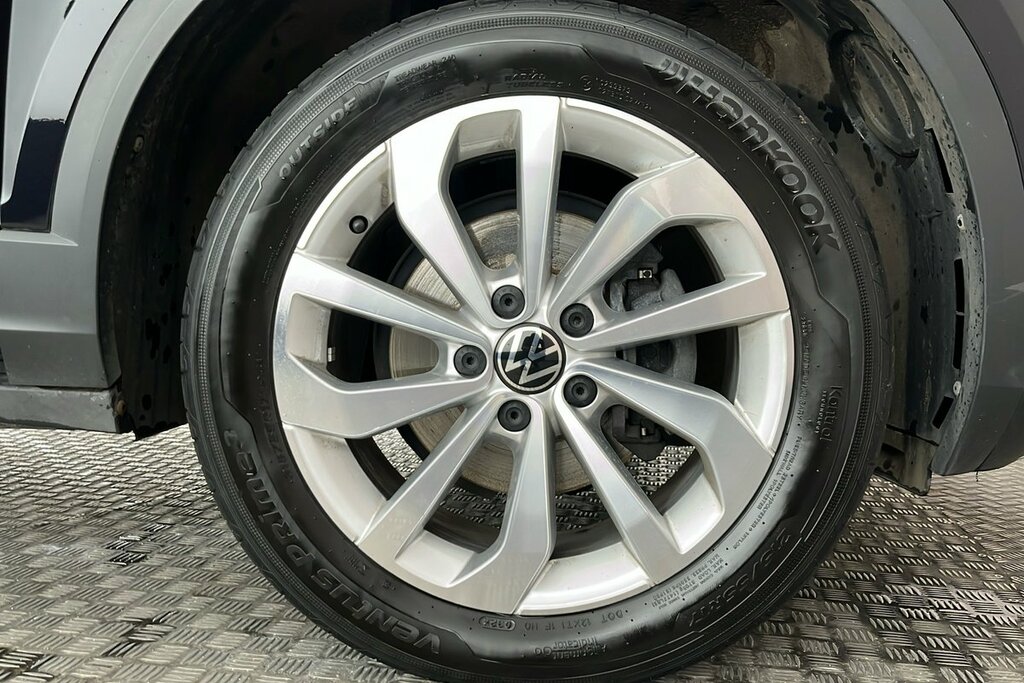 Volkswagen T-Roc Style 1.5 Tsi 150Ps 7-Speed Dsg Black #5
