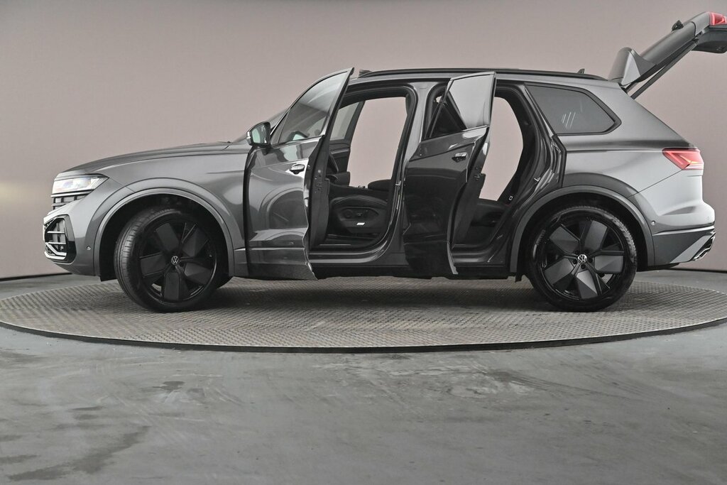 Volkswagen Touareg 3.0 V6 Tsi Ehybrid 4Motion R Tip Grey #38