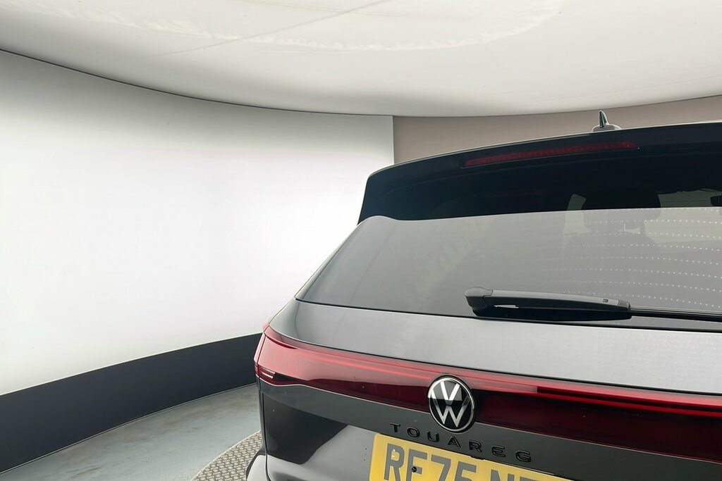 Volkswagen Touareg 3.0 V6 Tsi Ehybrid 4Motion R Tip Grey #23