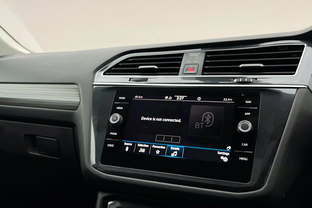Volkswagen Tiguan Allspace 1.5 Tsi R-line Dsg Black #19