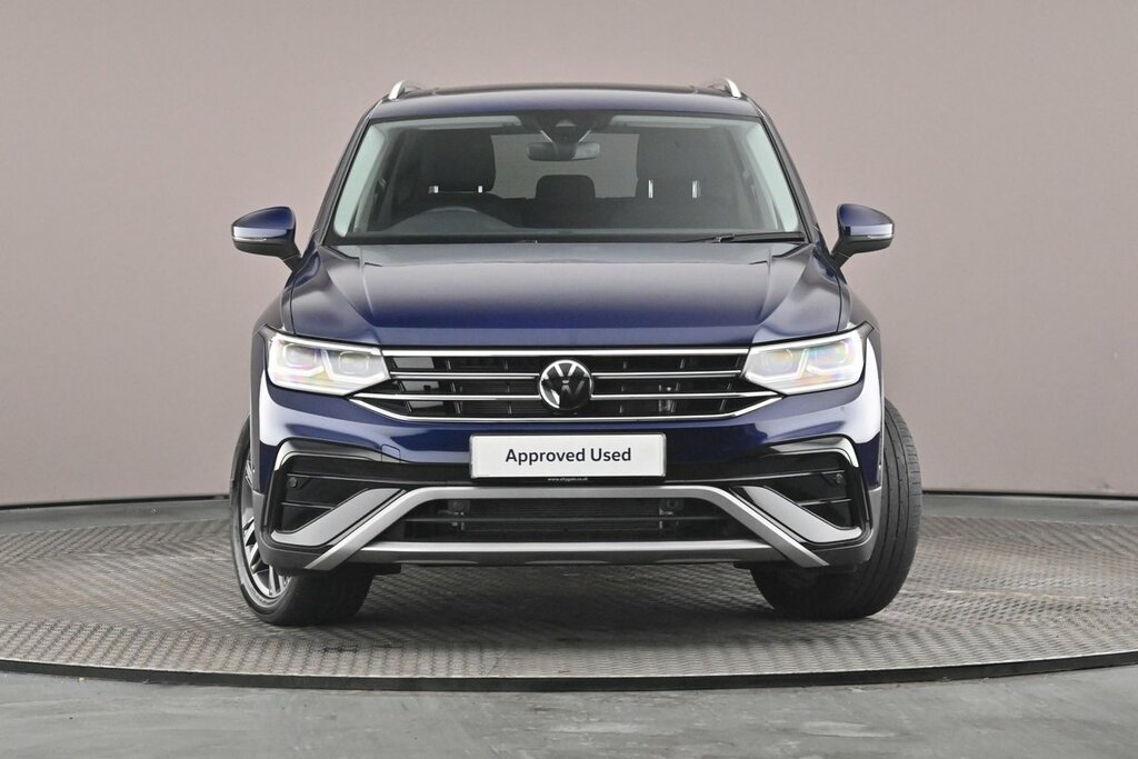 Volkswagen Tiguan Allspace 1.5 Tsi R-line Dsg Black #8